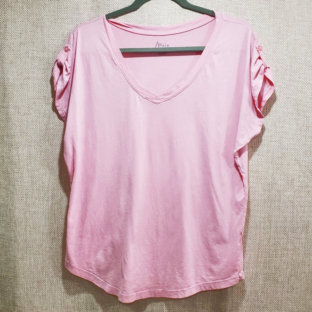 3/$22 Nordstrom's 4Paix V-neck T-shirt, Size XL
